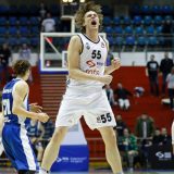 Partizan savladao Zadar 14