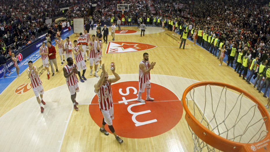 Crvena zvezda ubedljivo savladala Galatasaraj 1