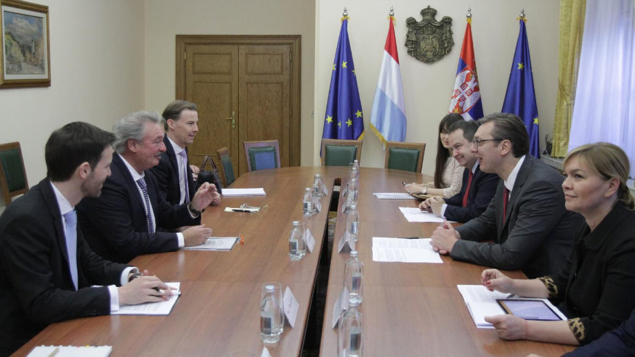 Vučić: Mir prioritet Srbije 1