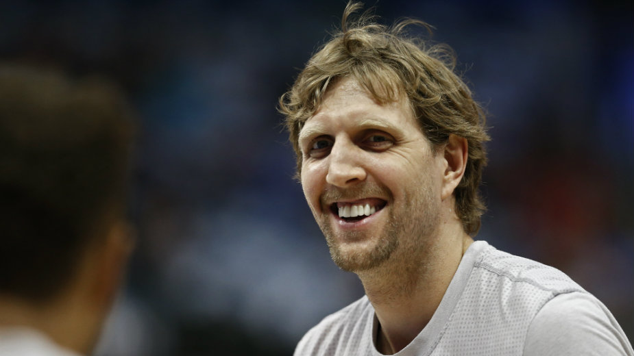 Sa jedne noge u istoriju 1