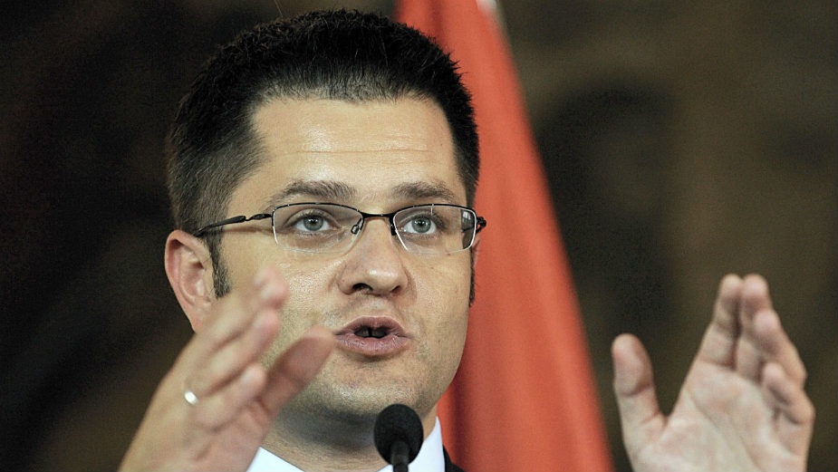 Istraživanje: Jeremić i Vučić u drugom krugu 1