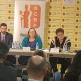 Svaki drugi misli da SAD loše utiču na Srbiju 3