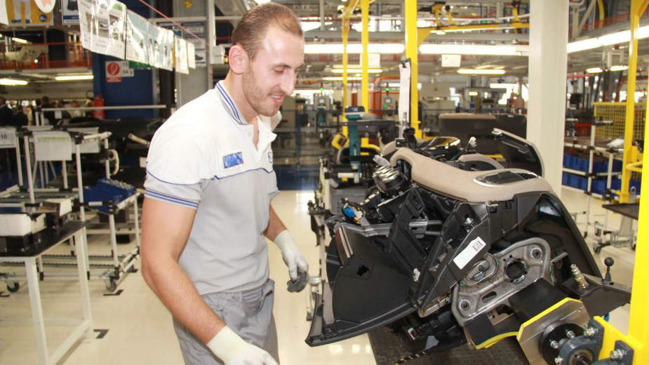 Ništa od 1.300 radnih mesta koje je Vučić obećao 1