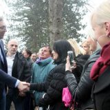 Sa 500 evra Vučićevo obećanje spalo na 395 7