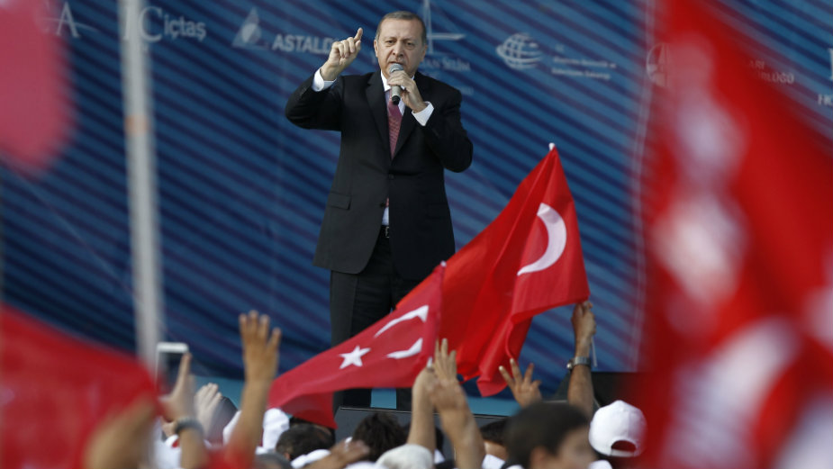 Erdogan mobiliše muslimane za borbu protiv "evrofašizma" 1