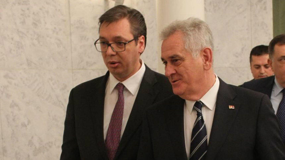 Da li će Tomislav Nikolić dobiti još jedan “mandat” za život u predsedničkoj rezidenciji, na teretu poreskih obveznika i građana Srbije? 4