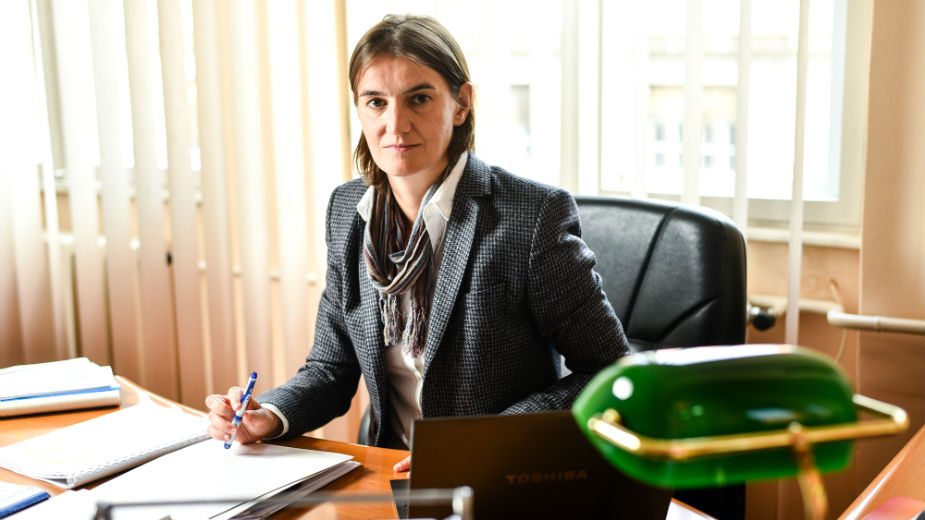 Mit o višku zaposlenih od 75.000 ljudi 1