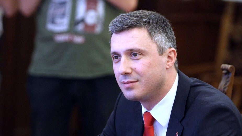 Ekonomski poredak oslobođen političkih pritisaka 1