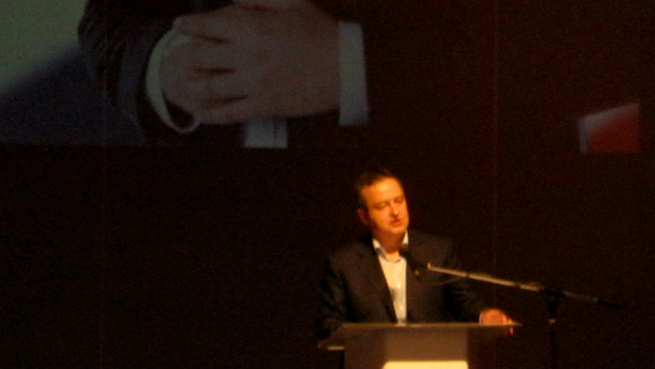 Dačić: Srbiji je potrebna stabilnost 1