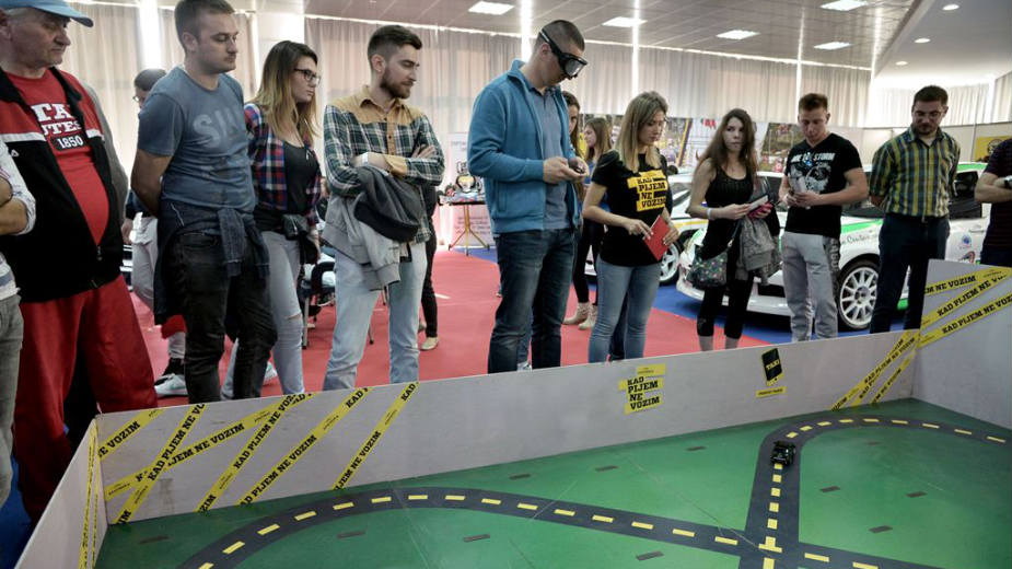 „Kad pijem, ne vozim“ na Salonu automobila 1 „Kad pijem, ne vozim“ na Salonu automobila 1