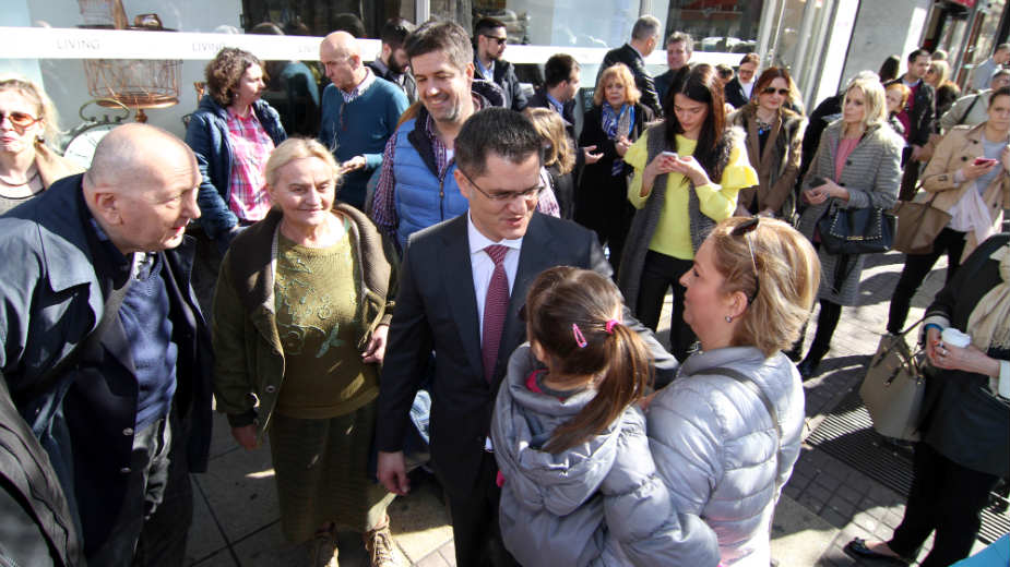 Jeremić: Režim surov prema penzionerima 1 Jeremić: Režim surov prema penzionerima 1