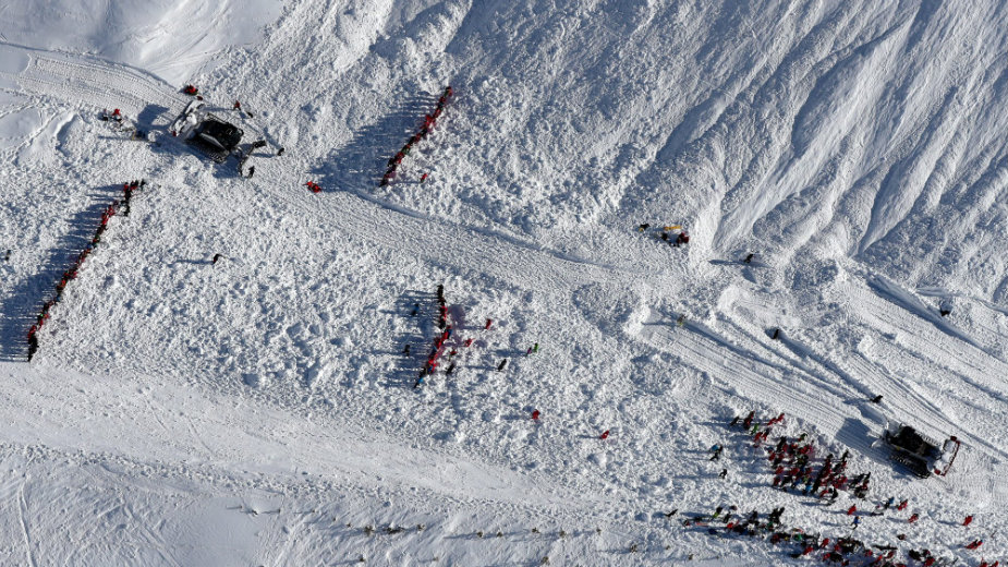 Lavina pogodila skijalište 1