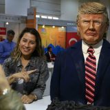 Najzapaženije torte u obliku Trampa i Merkel 3