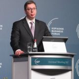 Vučić: Najvažnija reindustrijalizacija zemlje 2