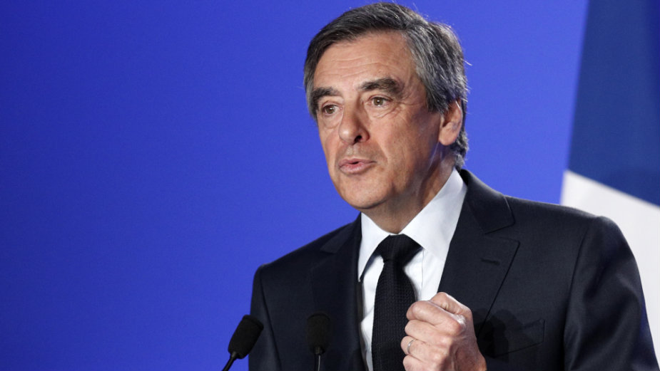 Fransoa Fijon na testu popularnosti 1