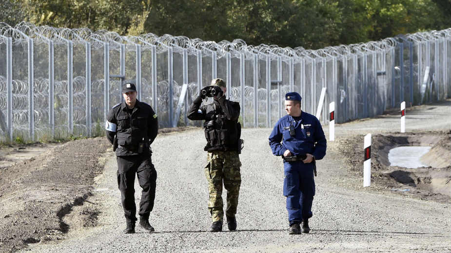 Mađarska: Pritvor za tražioce azila 1