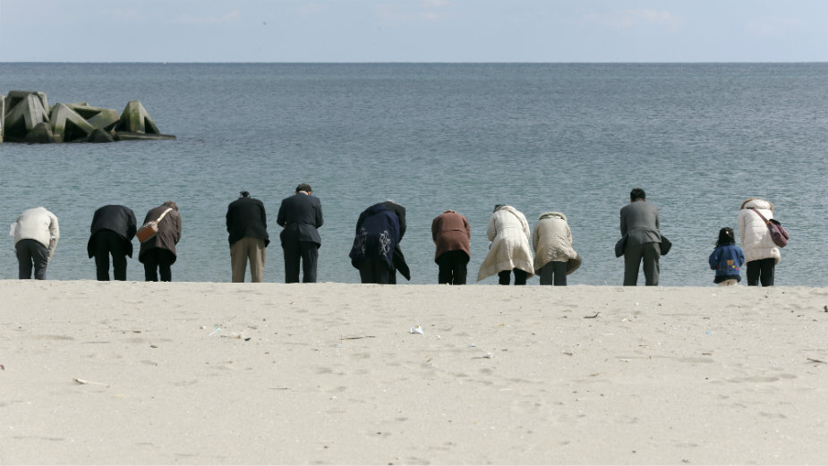 Japan: Sećanje na žrtve potresa i cunamija 1