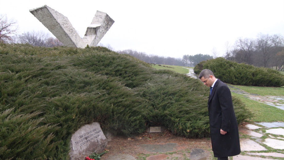 Jeremić: Šumarice su simbol našeg stradanja 1 Jeremić: Šumarice su simbol našeg stradanja 1