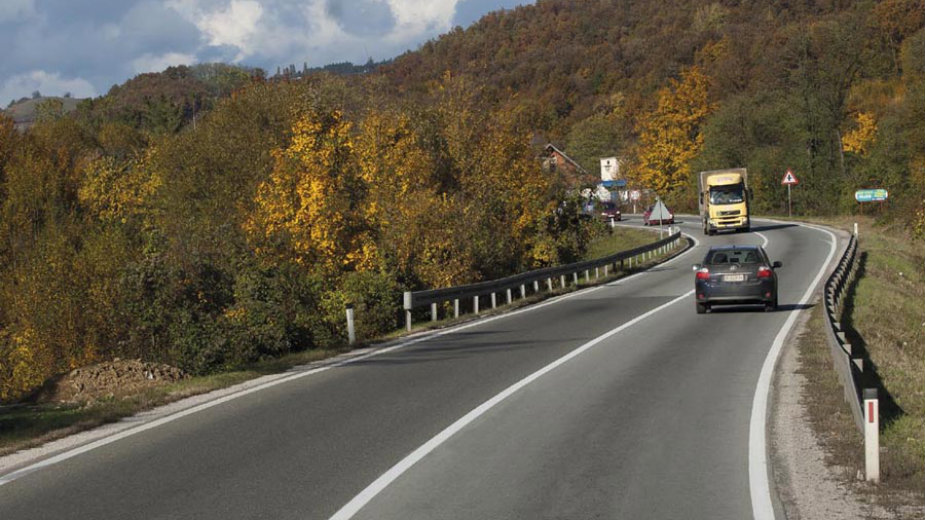 AMSS: Promenljivi uslovi vožnje, mestimično mokri putevi 1