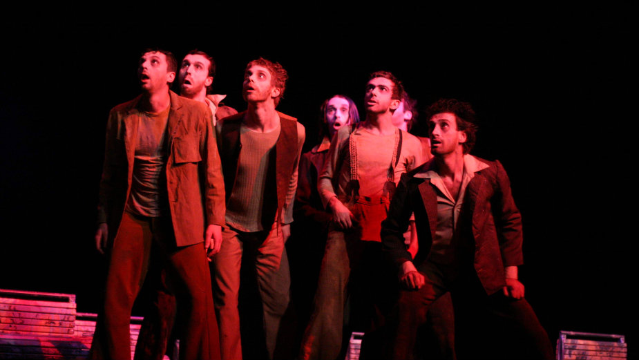 Devet predstava u konkurenciji za nagradu 1 Devet predstava u konkurenciji za nagradu 1