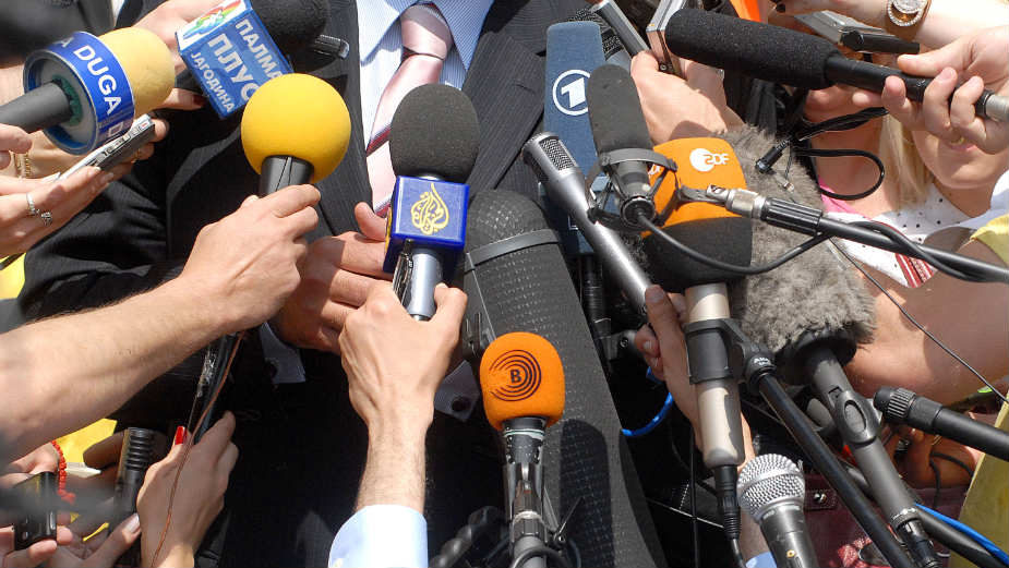 NUNS i NDNV: Jeziva zloupotreba medija u Srbiji 1
