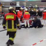 Policija: Napadač sa sekirom je s prostora eks Jugoslavije 6