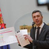 Obradović predao policiji Belu knjigu o nepravilnostima na izborima u Lučanima 8