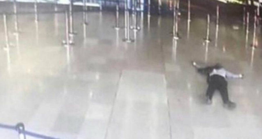 Objavljena fotografija napadača iz Pariza, ranio i policajca 2