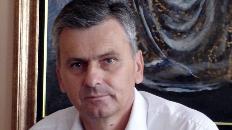 Predstavljamo predsedničke kandidate 10 Predstavljamo predsedničke kandidate 10