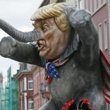 Liberalna demokratija gubi centar za ravnotežu 14