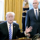 Tramp ne može da sruši Obamaker 7