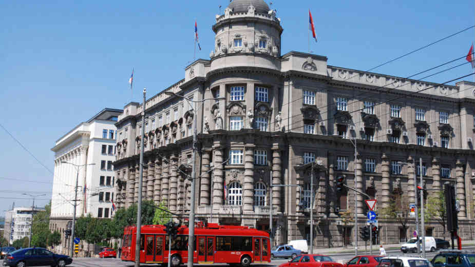 Vlada Srbije poništila odluku Prištine 1