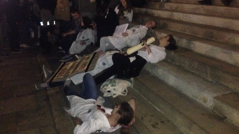 Završeni deseti Protesti protiv diktature, pauza za Uskrs? (VIDEO) 2 Završeni deseti Protesti protiv diktature, pauza za Uskrs? (VIDEO) 2