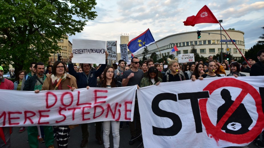 Dva ili tri scenarija za sutra 1