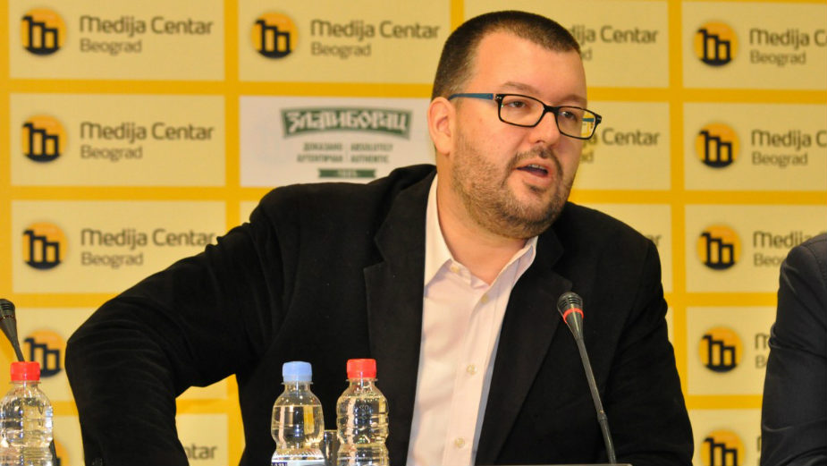 Antić: Srpske vlasti vode politiku koju odobravaju Velike sile 1