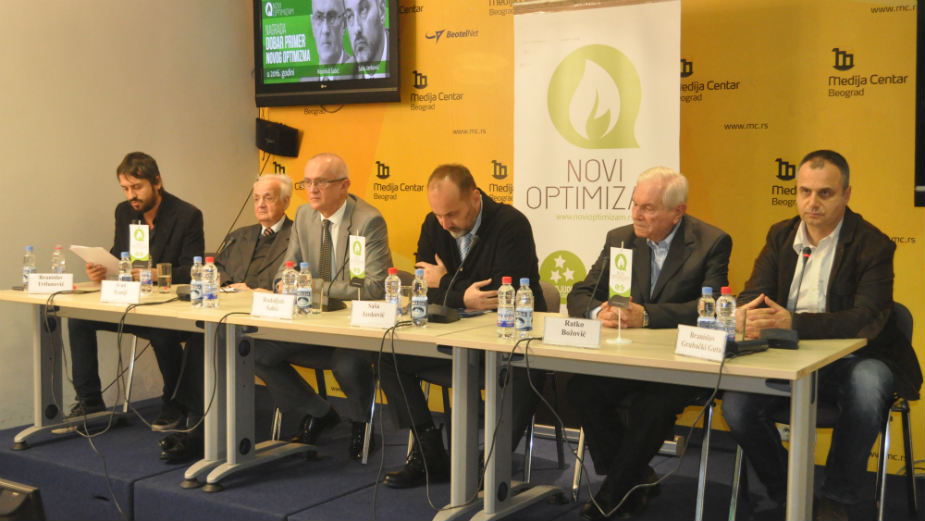 Odjeknulo na sva zvona... Novi optimizam za Novi početak 1