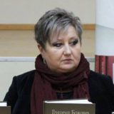 Natalija Jovanović: Dekanka uz studente 12