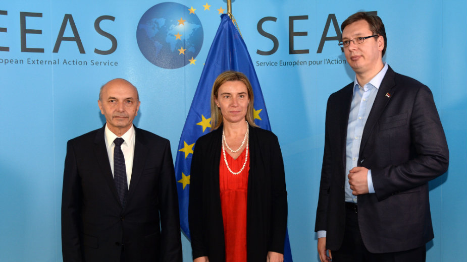 Priština (zlo)upotrebljava "slučaj Haradinaj" 1