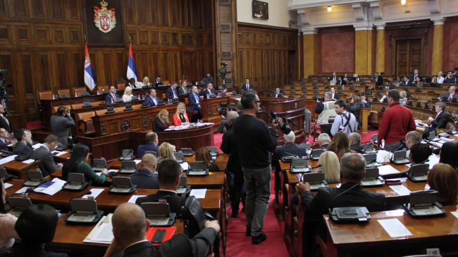 Rasprava opozicije i Stefanovića u Skupštini 1
