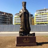 Spomenik Konfučiju završio na parkingu 11