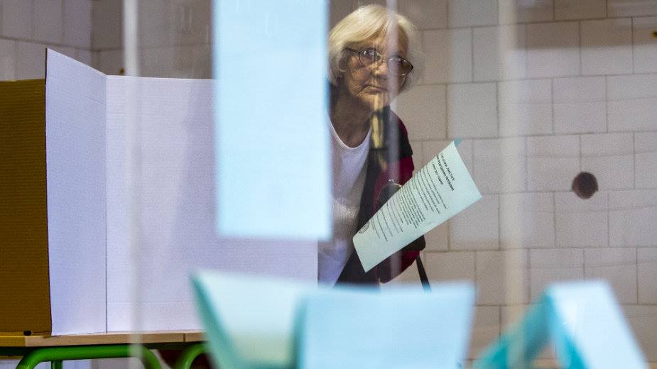 CRTA: Vučiću 54,9 odsto, Janković drugi (UŽIVO, VIDEO) 1