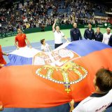 Neka se spremi Francuska 8