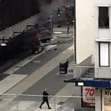 Vozilom na ljude u Stokholmu, četvoro mrtvih (VIDEO) 1