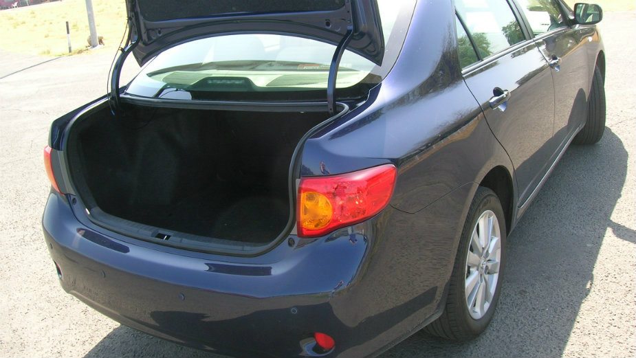 Večiti rivali: VW Jetta Vs Toyota Corolla 2