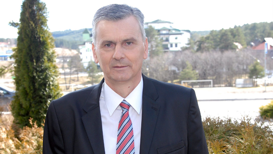 Stamatović: Nastavljamo putem ozdravljenja Srbije 1 Stamatović: Nastavljamo putem ozdravljenja Srbije 1