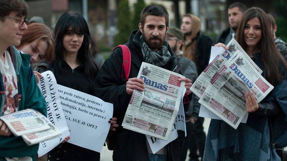 Protesti se večeras nastavili u gradovima u Srbiji 2