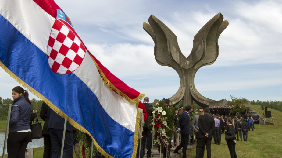 Bojkot državne komemoracije 1