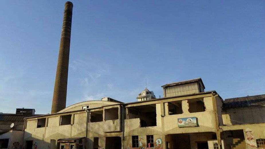 Lokal "Bluz i pivo" je srušen zbog nelegalne gradnje 1