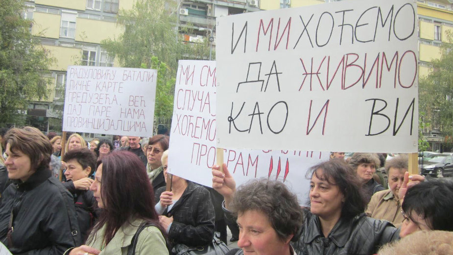 Zbog nedavanja plata država goni okruglo jednog poslodavca u Srbiji 1