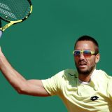 Troicki izgubio singl, dobio dubl 15